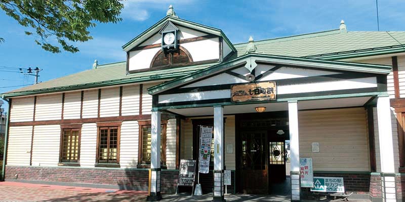 七日町駅カフェ