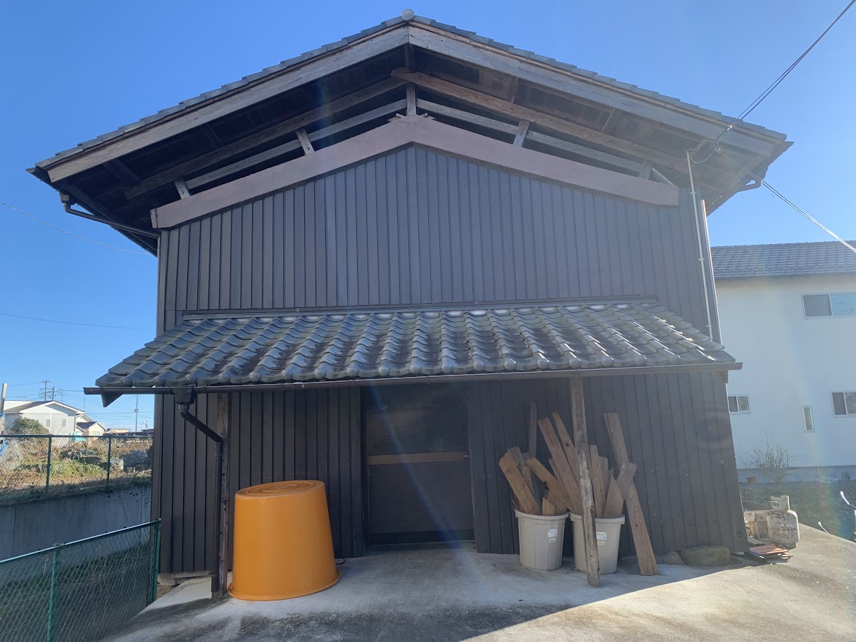 みそづくり体験と味噌蔵見学（事前予約制）