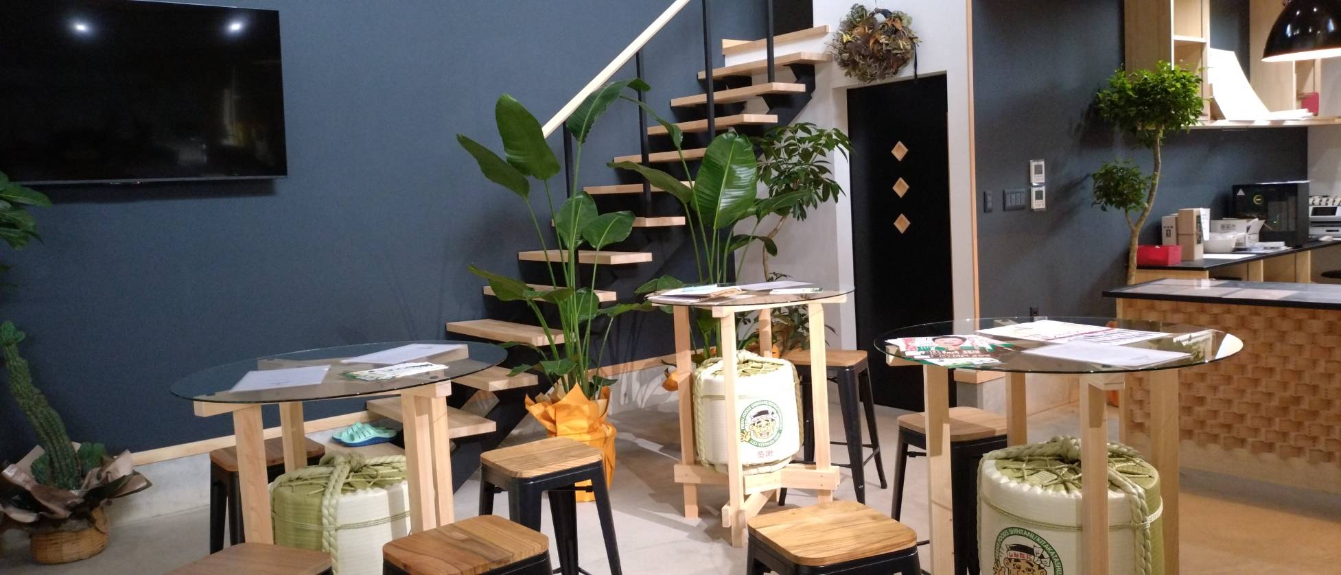 FRESH FOODS SHINTANI/喜多方酒蔵場