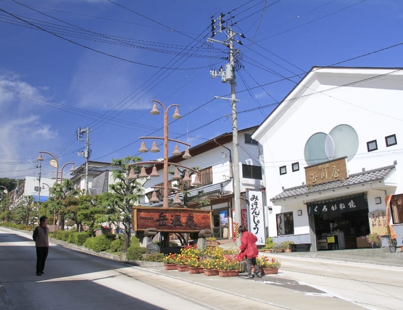 岳（だけ）温泉