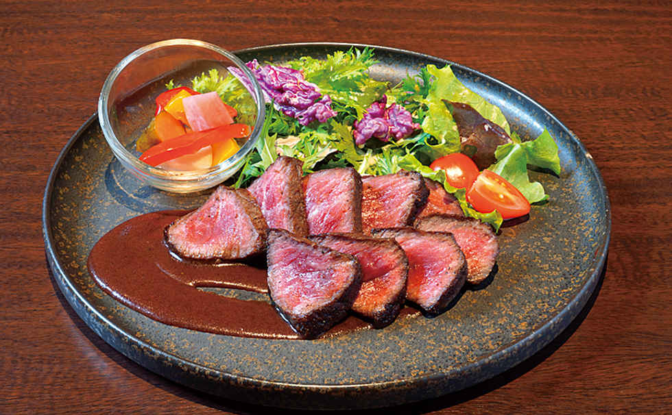 福島牛のステーキ