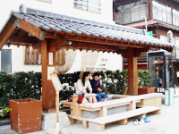 画像はイメージですが飯坂温泉の足湯です