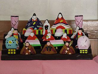 中湯川土人形のお雛様