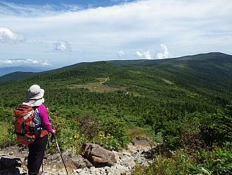 めざすはあの稜線