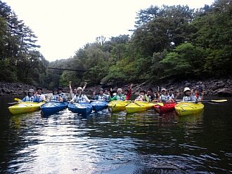 団体旅行ではありませんよ