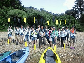 家族連れ、ヤングカップル、シニア夫婦