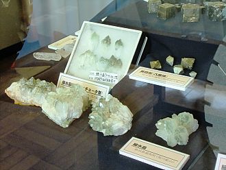 緑水晶 じかに見るとホントに美しい~☆_☆