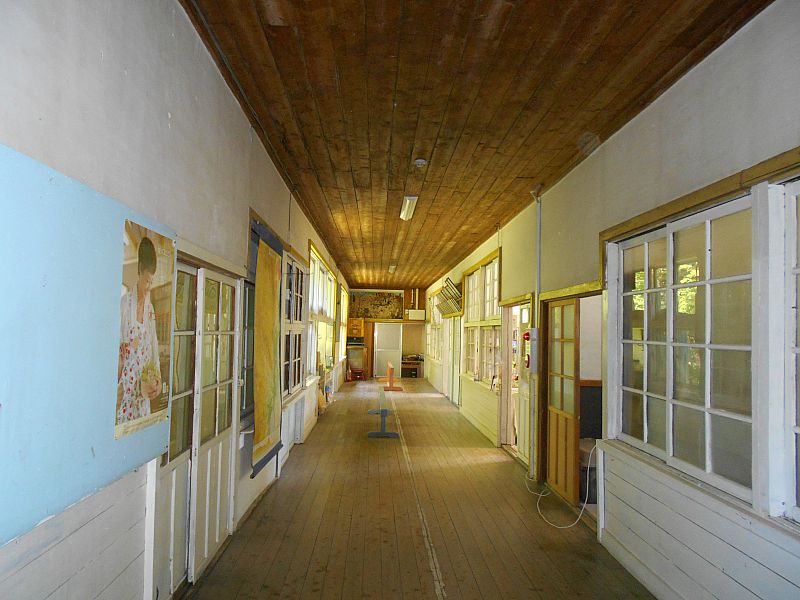 大正末期に建てられた味わい深い木造校舎内見学もおもしろいですよ！