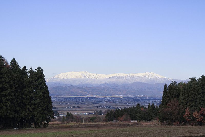 飯豊山
