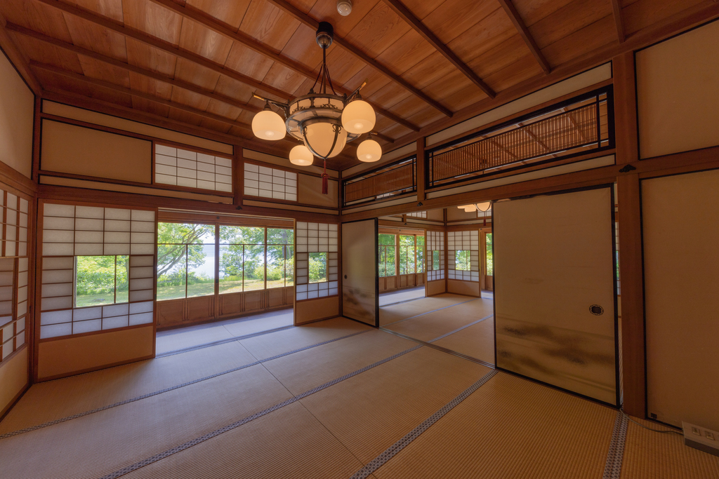 福島県迎賓館（旧高松宮翁島別邸）