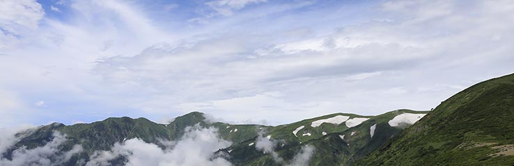 写真：飯豊山