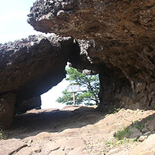 霊山